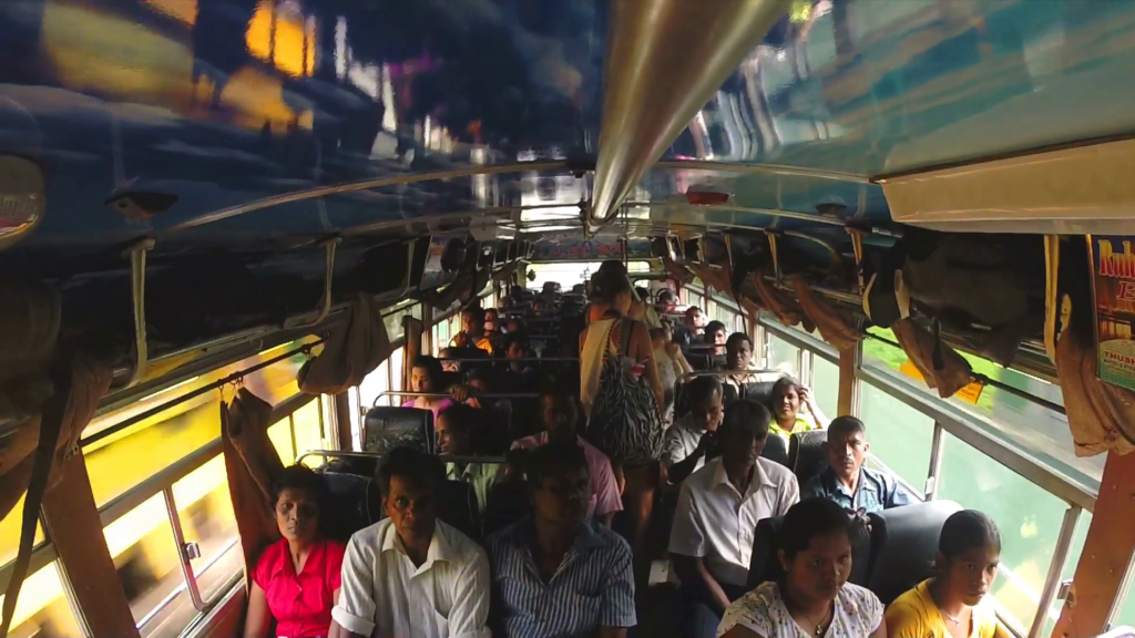 Heavy-Crowd-Inside-Bus