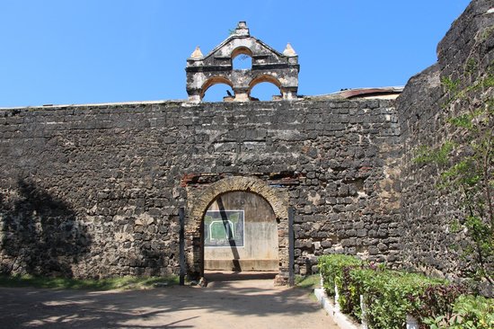 Kalpitiya_Dutch_Fort_Puttalam