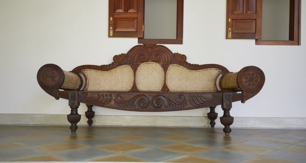kalukanda-house-chair