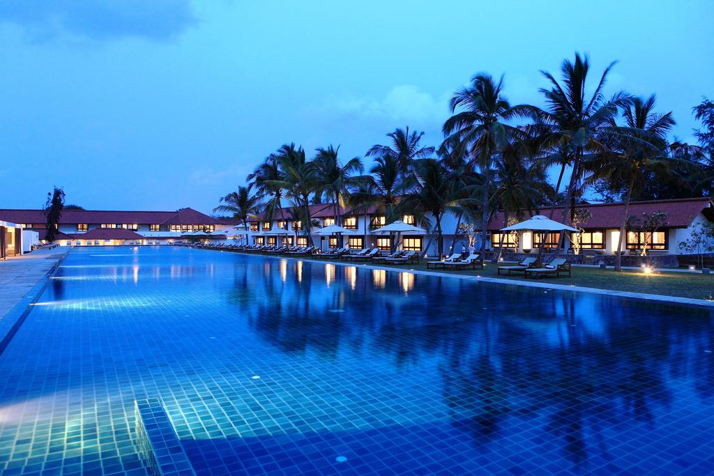 Negombo_Lagoon_Hotel