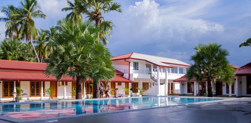 palm-resort-nilaveli-location
