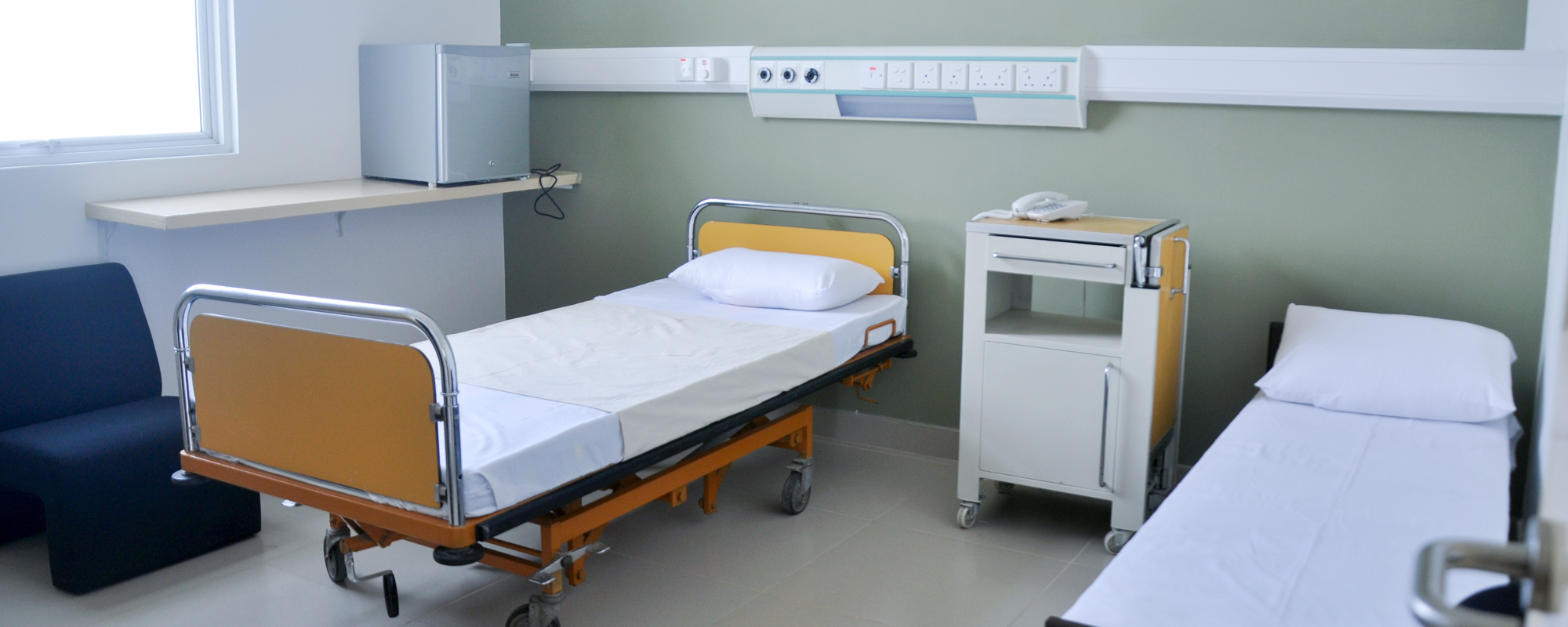 Private_Hospital_Room